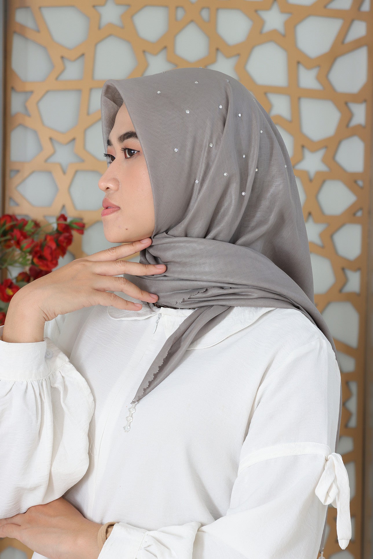 Elegant Scarf - Grey