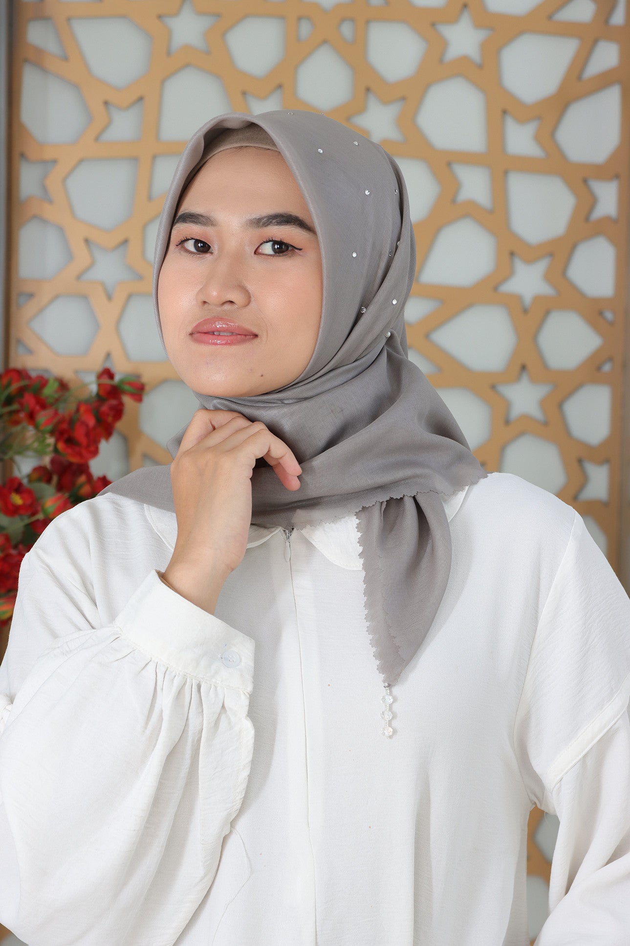 Elegant Scarf - Grey